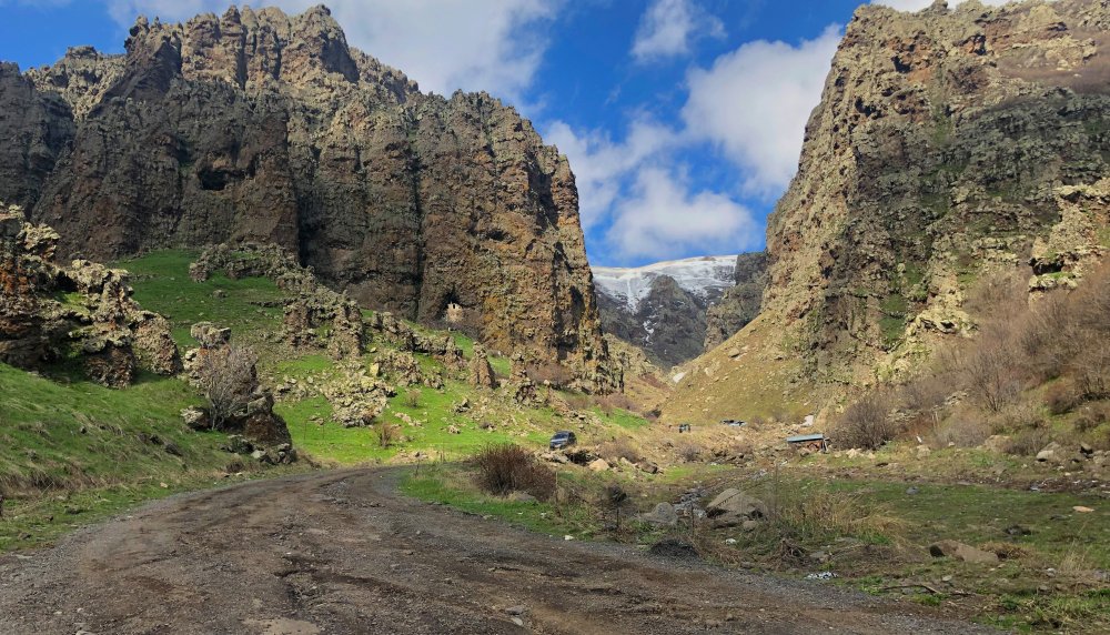 Ուխտագնացություն Ծաղկեվանք